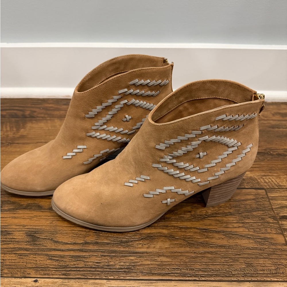 Cynthia Vincent Brown Ankle Boots with Geometric Embroidery